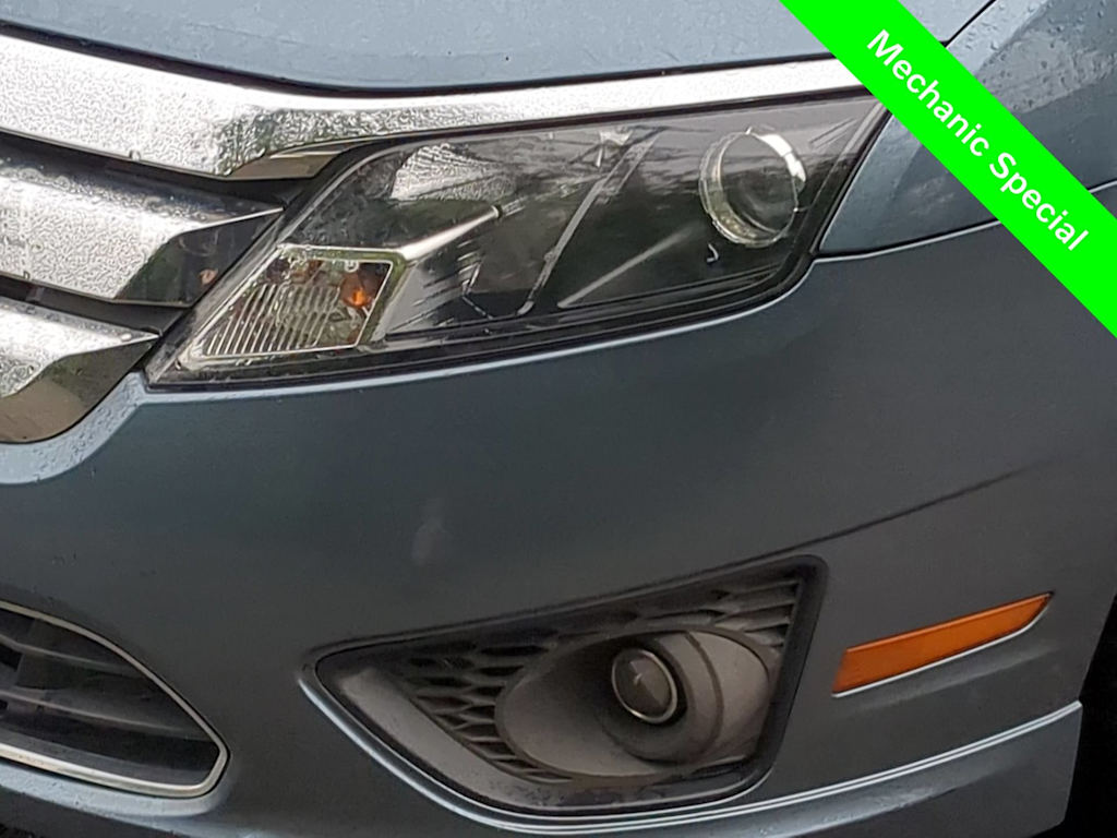 Thumbnail: 2011 Ford Fusion - 23