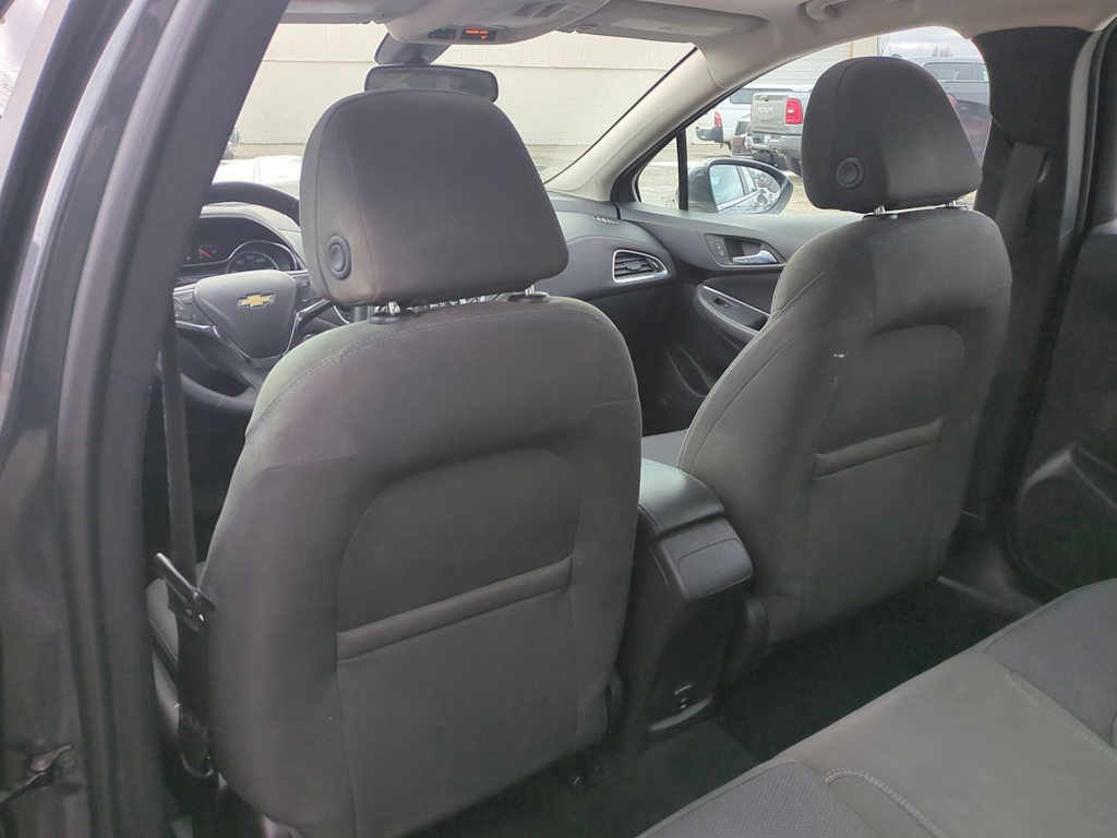 2017 Chevrolet Cruze LT 12