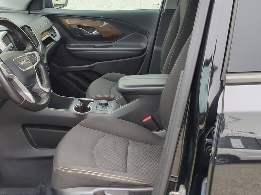 Thumbnail: 2020 GMC Terrain - 10