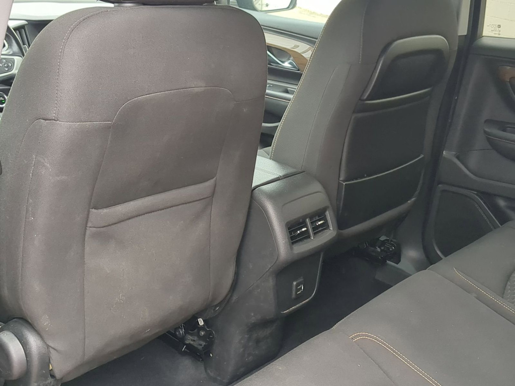 Thumbnail: 2020 GMC Terrain - 12