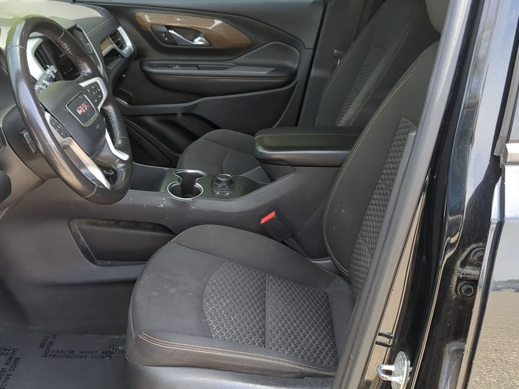 Thumbnail: 2020 GMC Terrain - 10