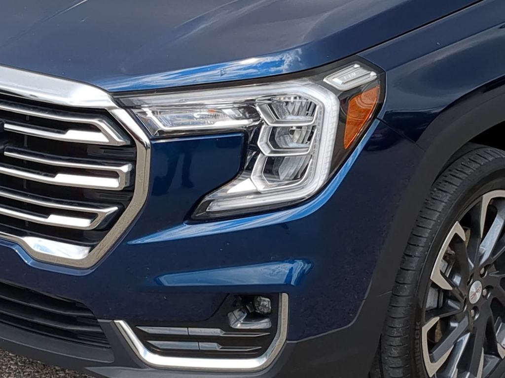 Thumbnail: 2022 GMC Terrain - 23