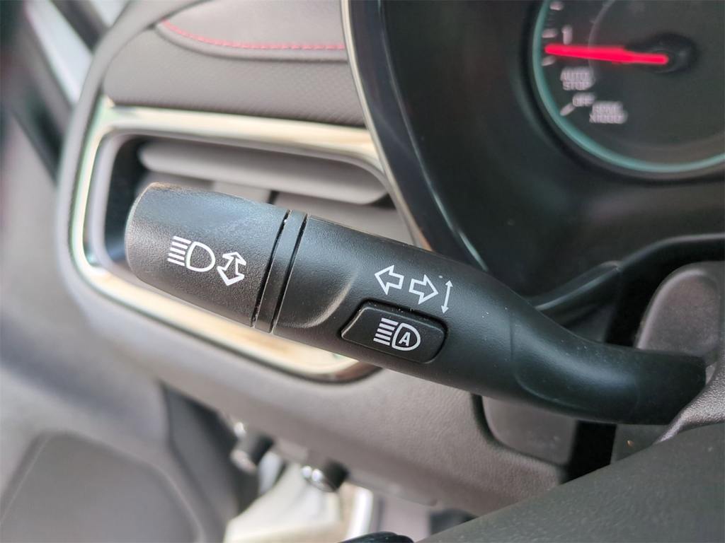 Thumbnail: 2022 Chevrolet Equinox - 31