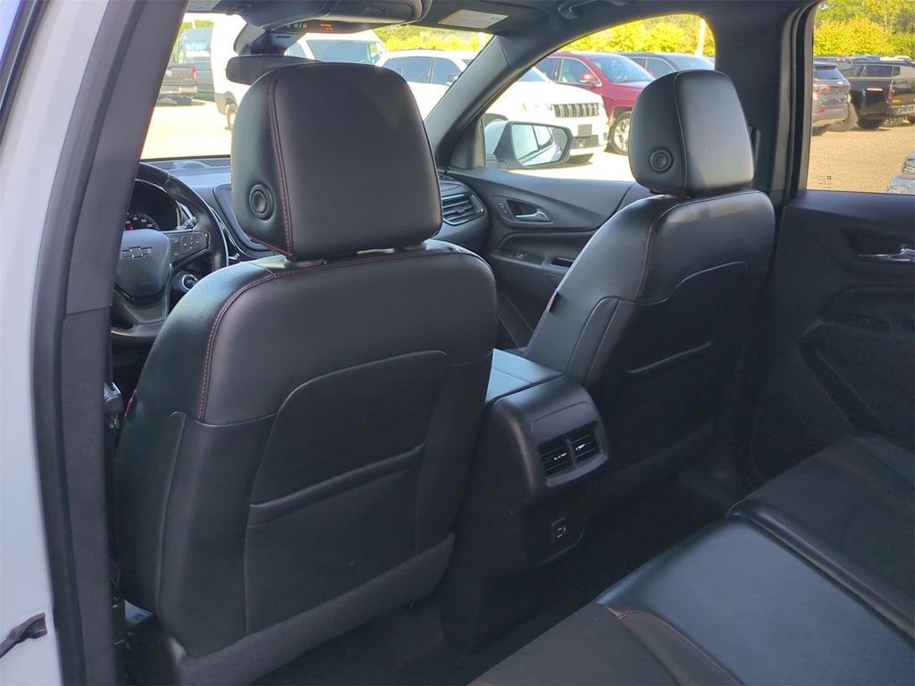 Thumbnail: 2022 Chevrolet Equinox - 12