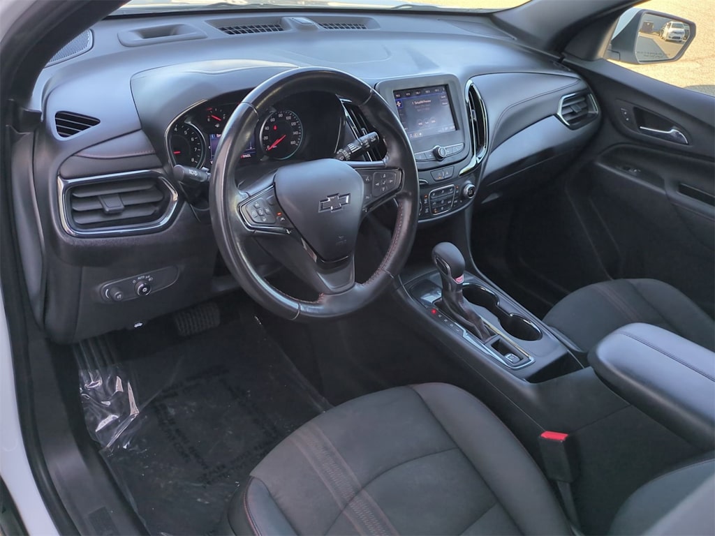 Thumbnail: 2022 Chevrolet Equinox - 2