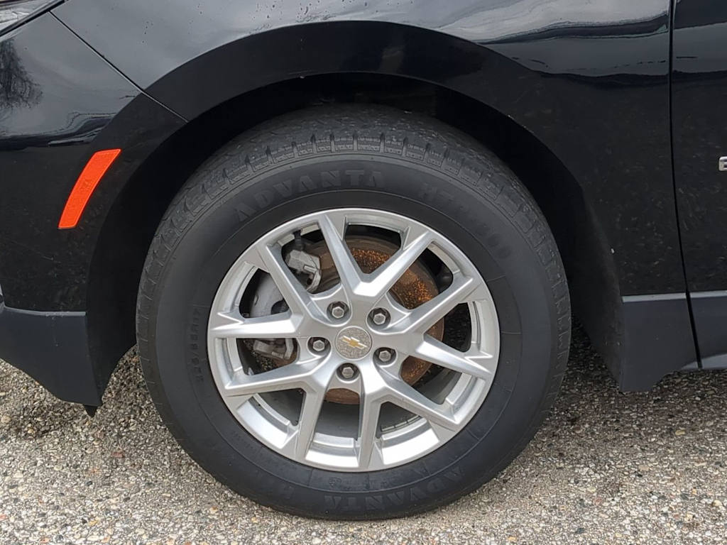 Thumbnail: 2022 Chevrolet Equinox - 8