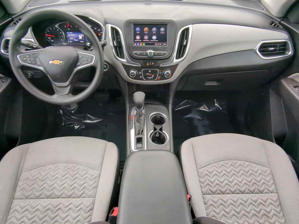 Thumbnail: 2022 Chevrolet Equinox - 9