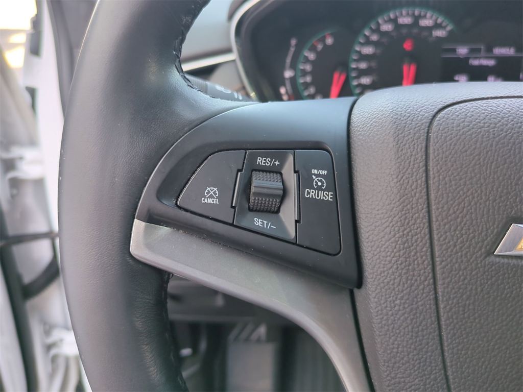 Thumbnail: 2019 Chevrolet Trax - 29