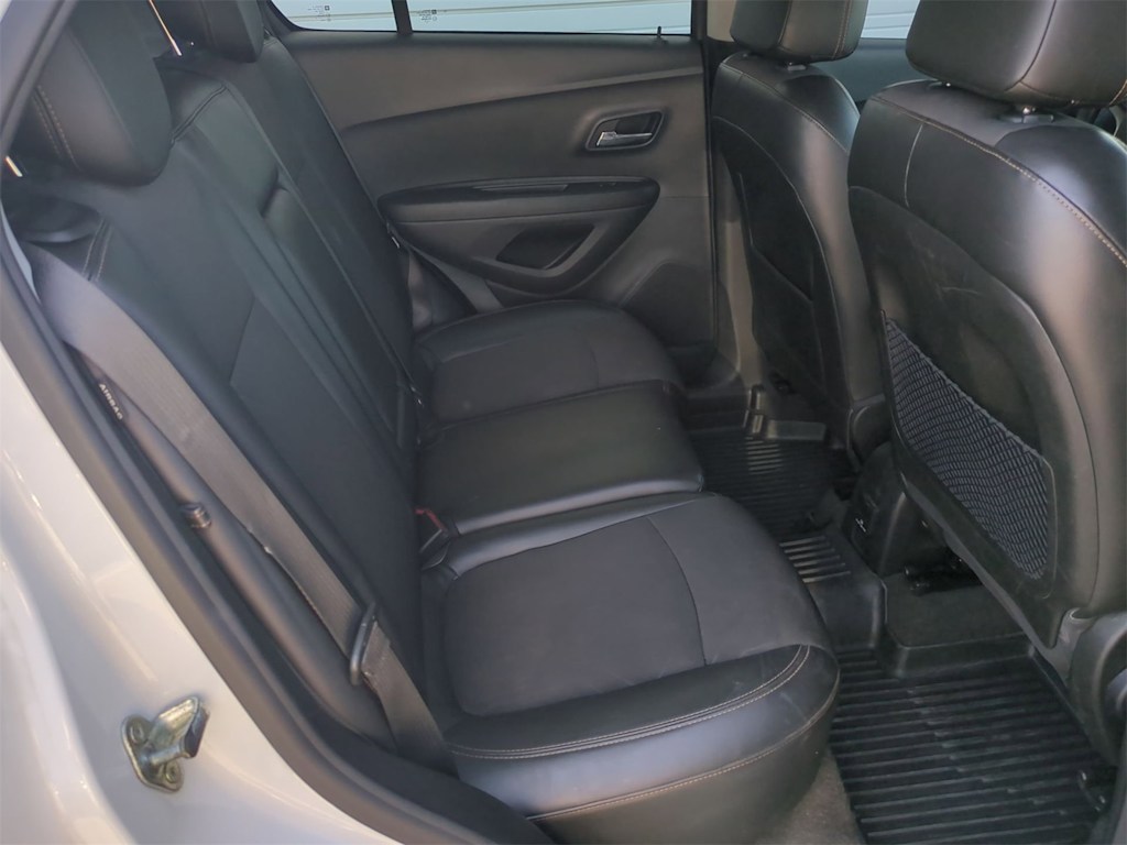 Thumbnail: 2019 Chevrolet Trax - 27