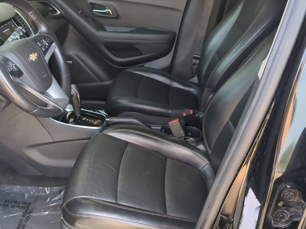 Thumbnail: 2020 Chevrolet Trax - 10