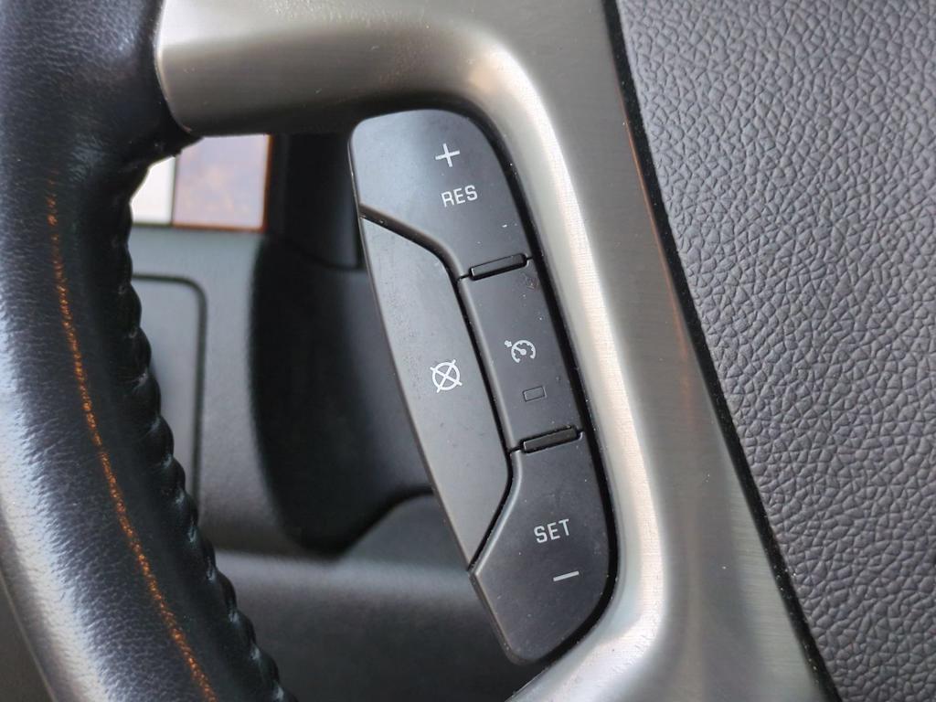 Thumbnail: 2012 Chevrolet Avalanche 1500 - 29