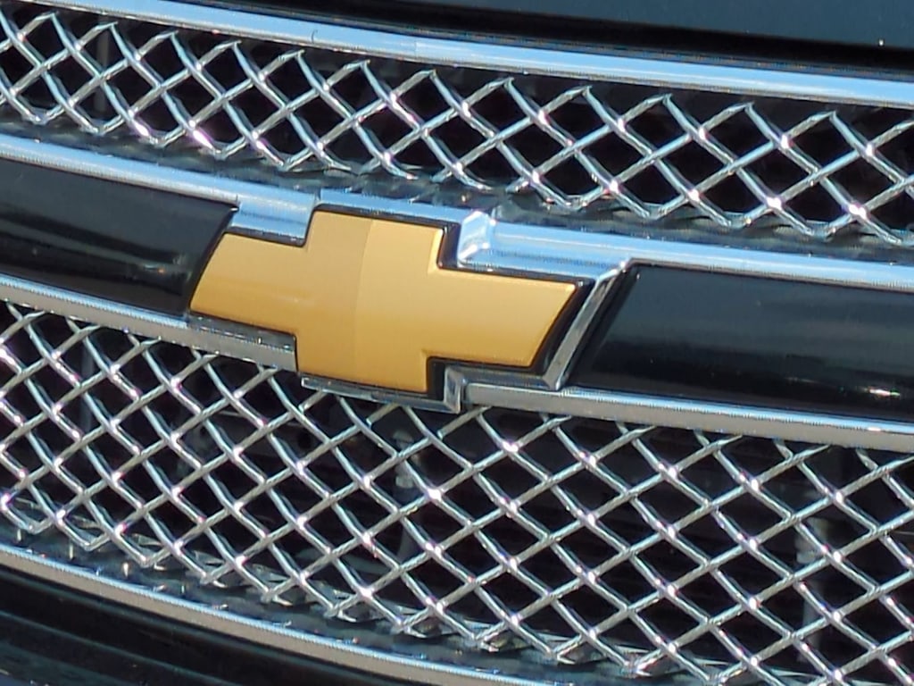 Thumbnail: 2012 Chevrolet Avalanche 1500 - 7
