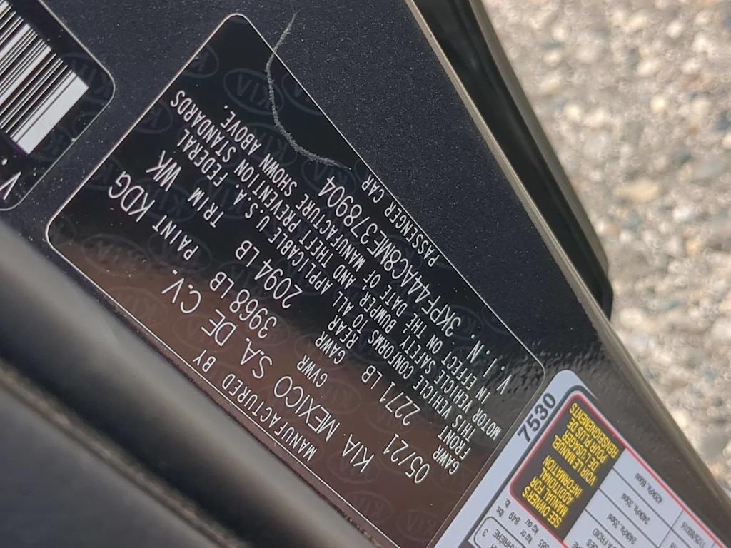Thumbnail: 2021 Kia Forte - 32