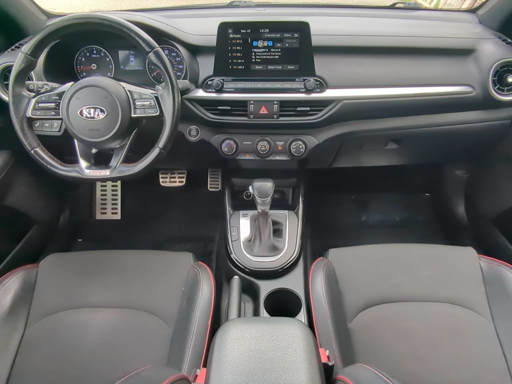 Thumbnail: 2021 Kia Forte - 9
