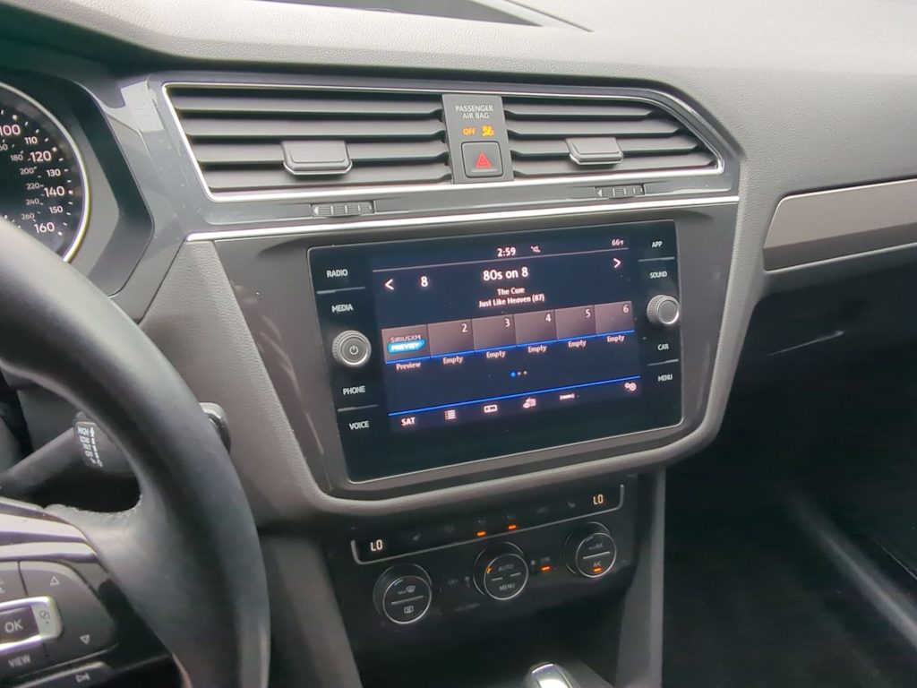 Thumbnail: 2019 Volkswagen Tiguan - 13