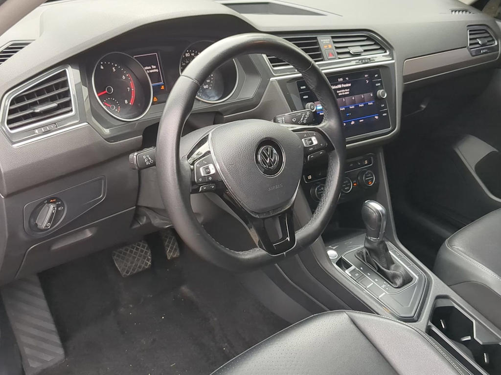Thumbnail: 2019 Volkswagen Tiguan - 2