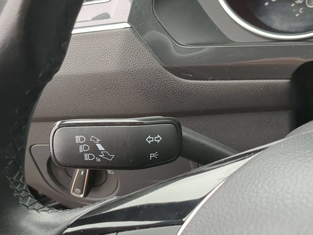 Thumbnail: 2019 Volkswagen Tiguan - 31