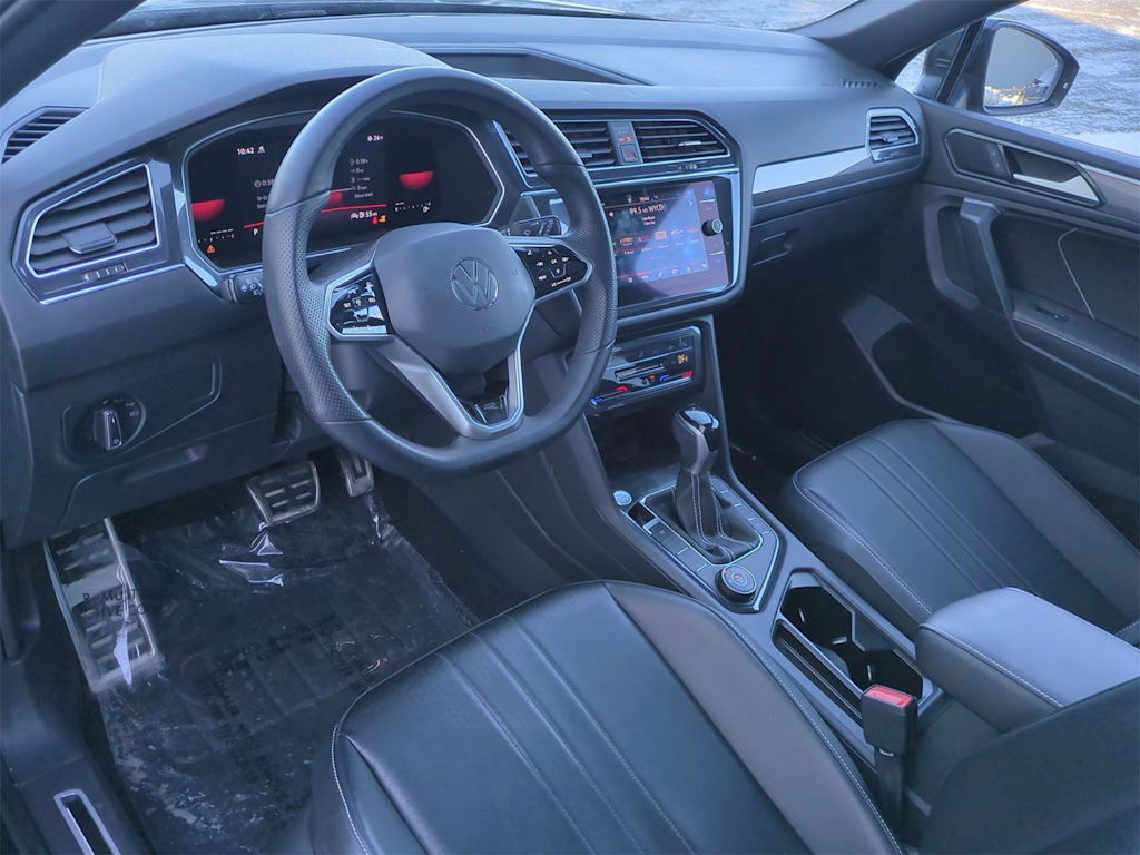 Thumbnail: 2022 Volkswagen Tiguan - 2