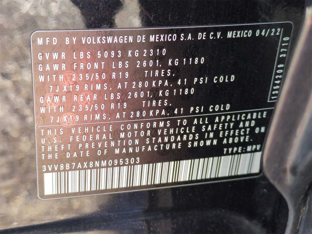 Thumbnail: 2022 Volkswagen Tiguan - 19