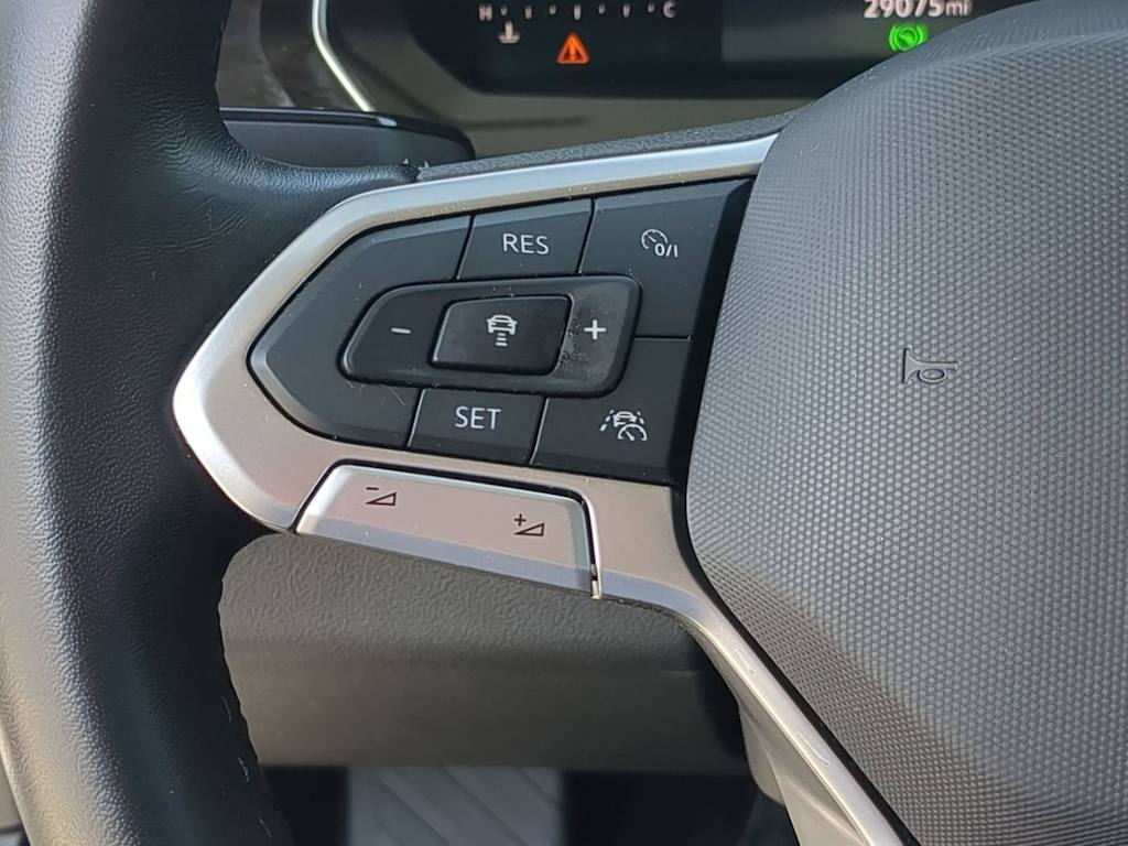 Thumbnail: 2022 Volkswagen Jetta - 27