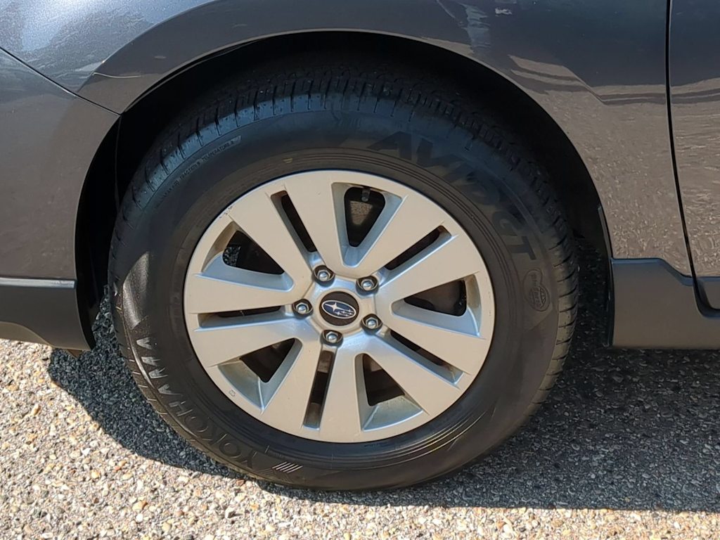 Thumbnail: 2017 Subaru Outback - 8