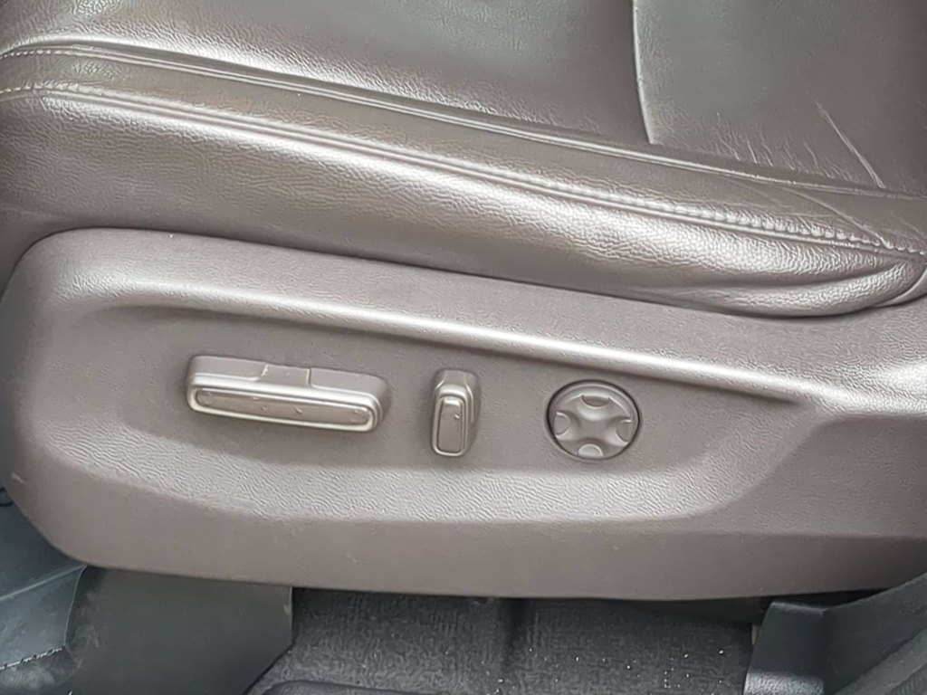 Thumbnail: 2020 Honda Odyssey - 25