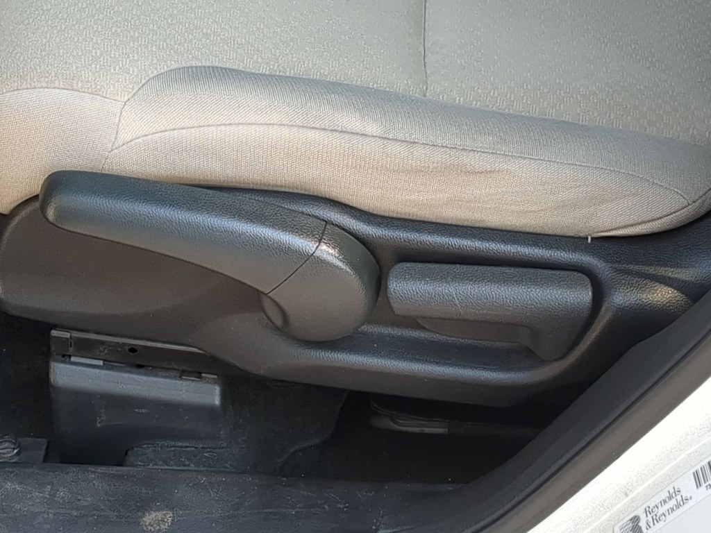 Thumbnail: 2016 Honda CR-V - 25