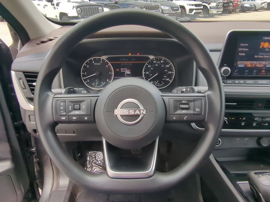 Thumbnail: 2023 Nissan Rogue - 9