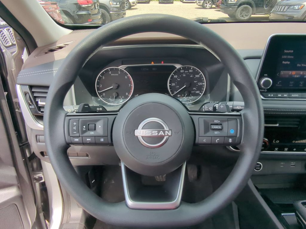 Thumbnail: 2023 Nissan Rogue - 13
