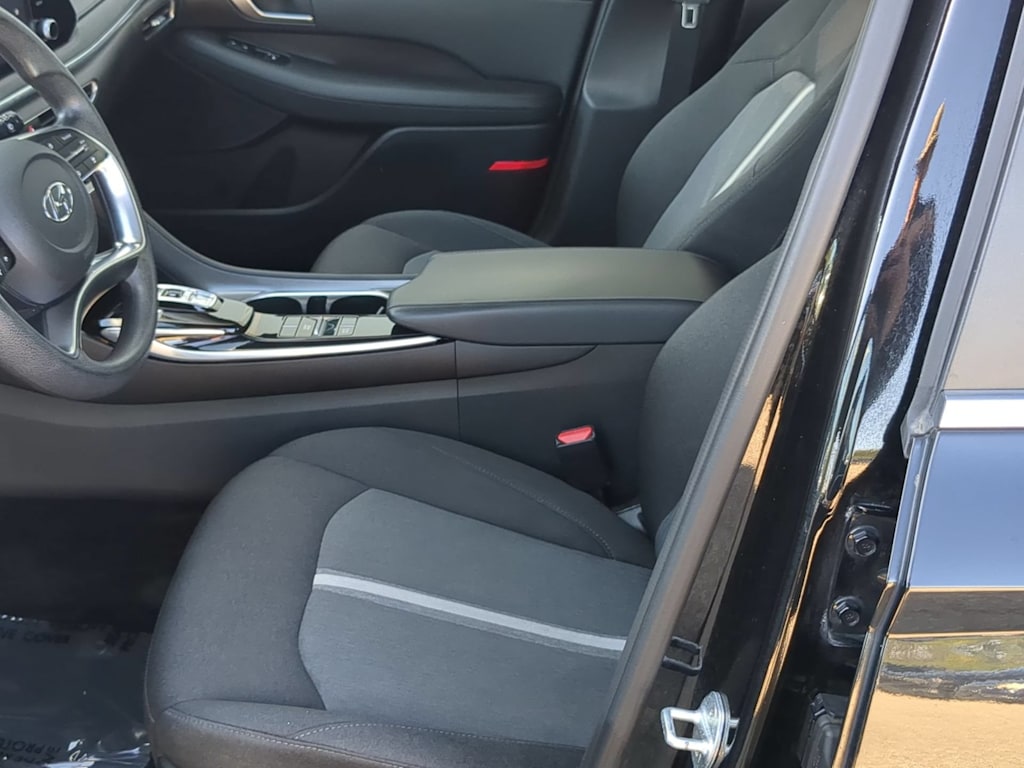 Thumbnail: 2020 Hyundai Sonata - 10