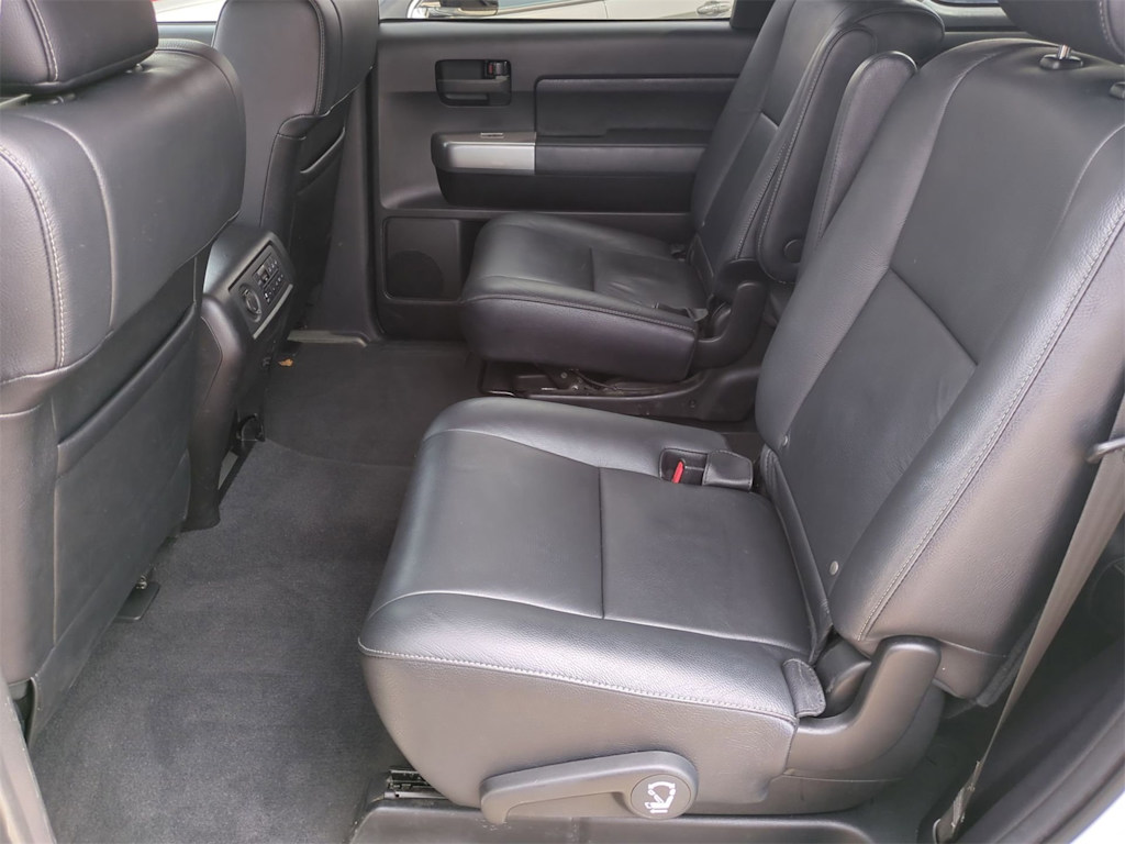 Thumbnail: 2019 Toyota Sequoia - 24