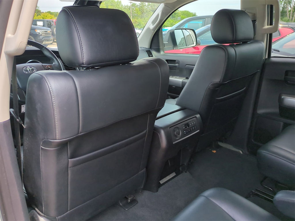 Thumbnail: 2019 Toyota Sequoia - 12