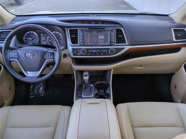 2018 Toyota Highlander Limited 8