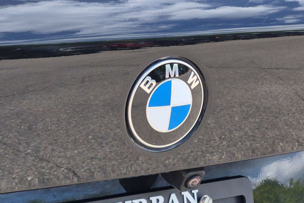 Thumbnail: 2023 BMW X5 - 6