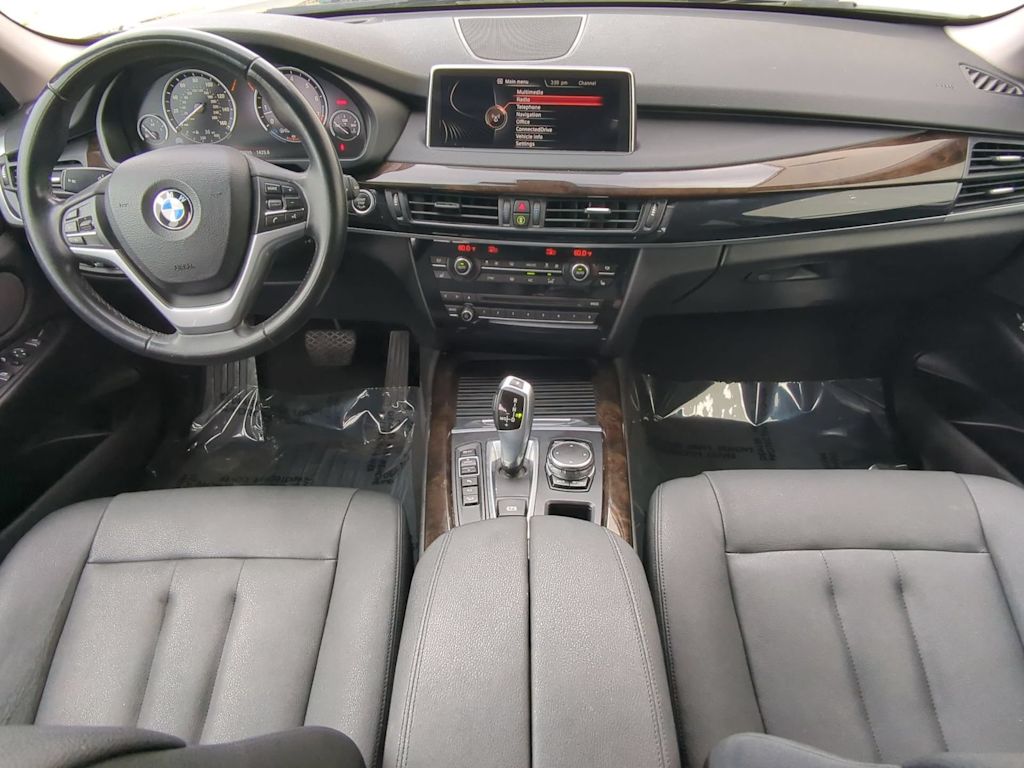 Thumbnail: 2016 BMW X5 - 9