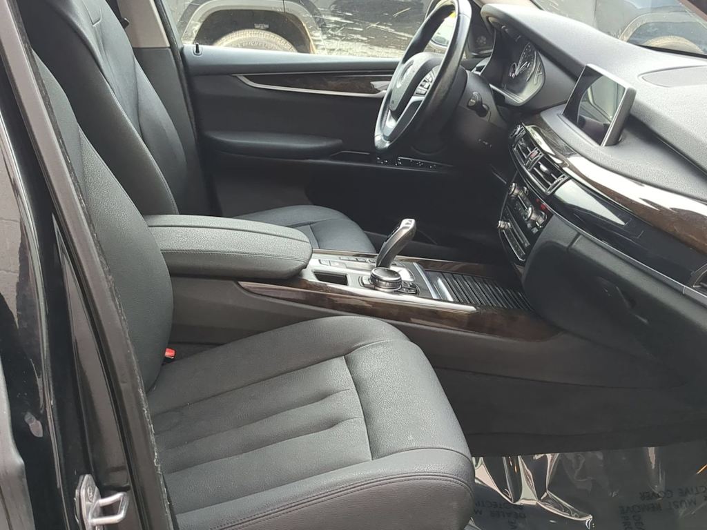 Thumbnail: 2016 BMW X5 - 11