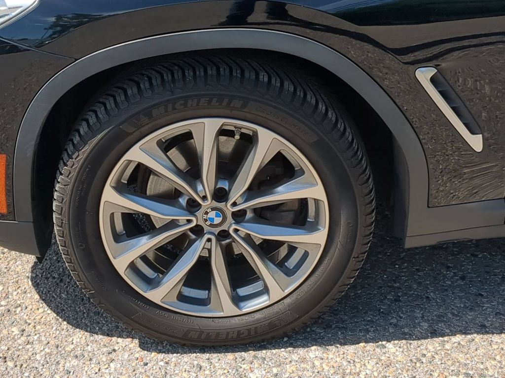 Thumbnail: 2018 BMW X3 - 8