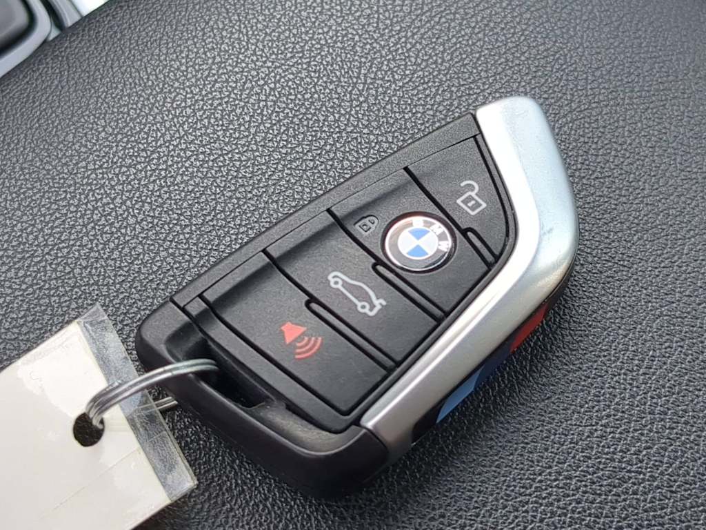 Thumbnail: 2020 BMW X3 - 16