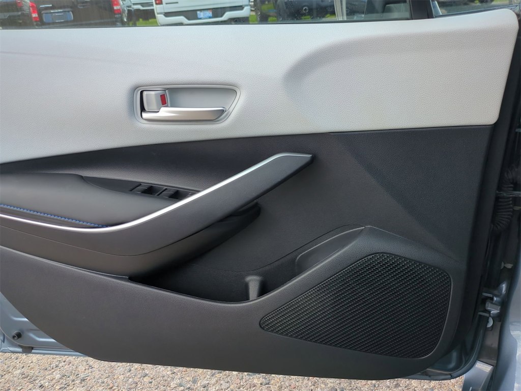 Thumbnail: 2022 Toyota Corolla - 33