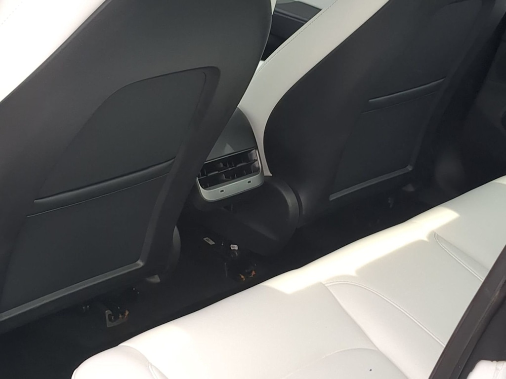 Thumbnail: 2020 Tesla Model 3 - 22