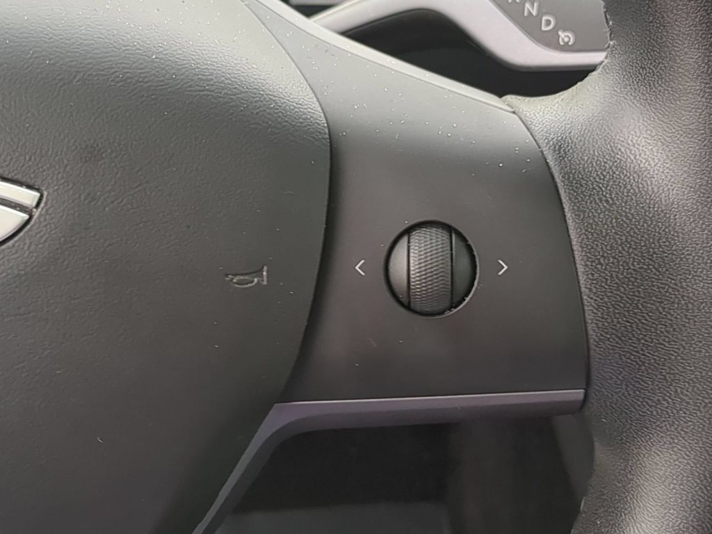 Thumbnail: 2020 Tesla Model 3 - 25