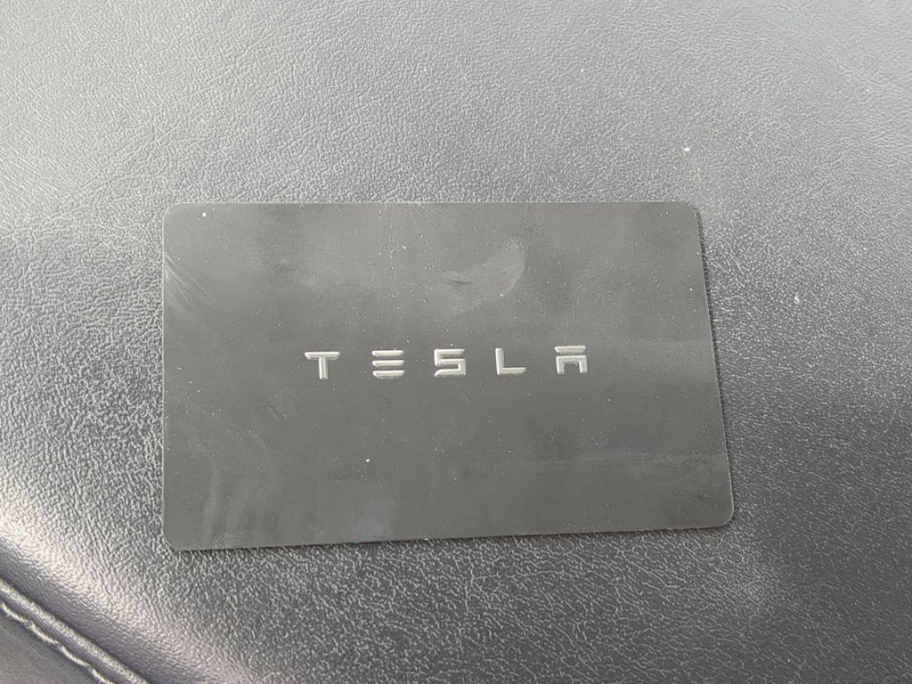 Thumbnail: 2020 Tesla Model 3 - 15