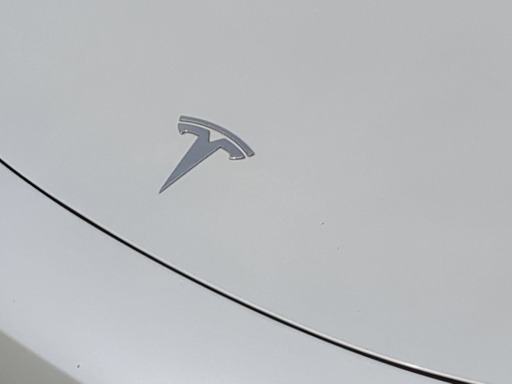 Thumbnail: 2020 Tesla Model 3 - 7