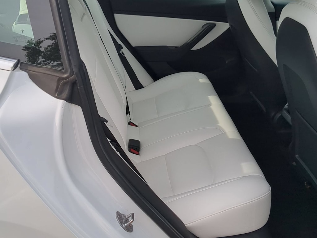Thumbnail: 2020 Tesla Model 3 - 23