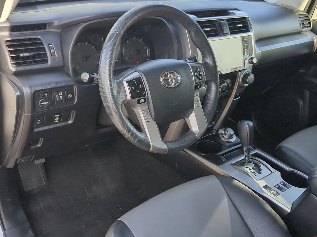 Thumbnail: 2020 Toyota 4Runner - 2