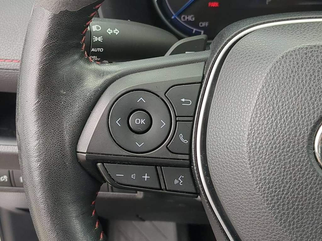 Thumbnail: 2021 Toyota RAV4 - 28