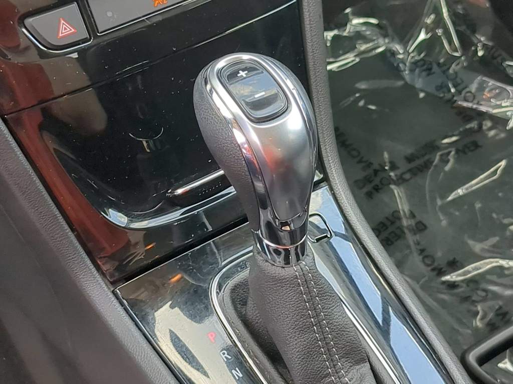 Thumbnail: 2018 Buick Encore - 33