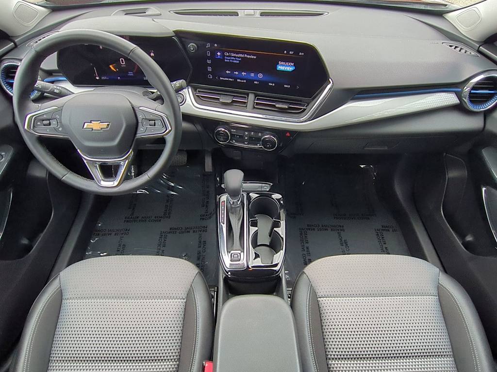 Thumbnail: 2025 Chevrolet Trax - 10