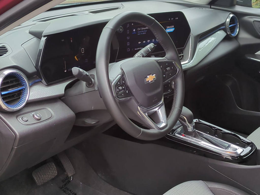 Thumbnail: 2025 Chevrolet Trax - 2