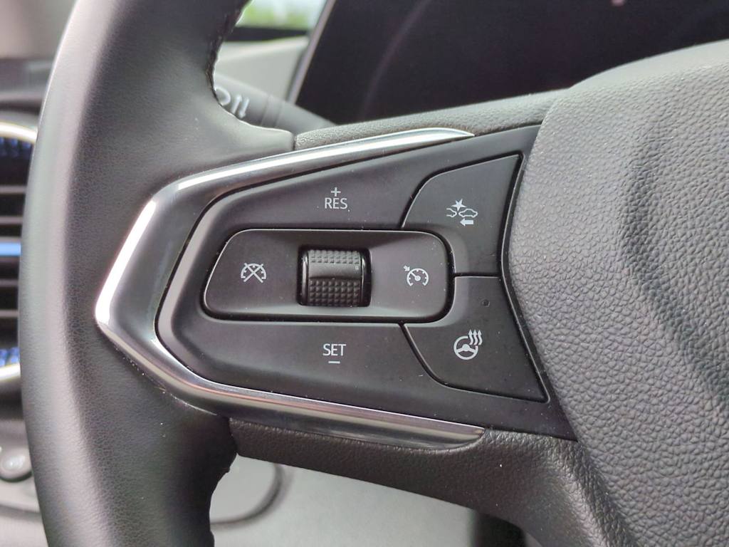 Thumbnail: 2025 Chevrolet Trax - 28
